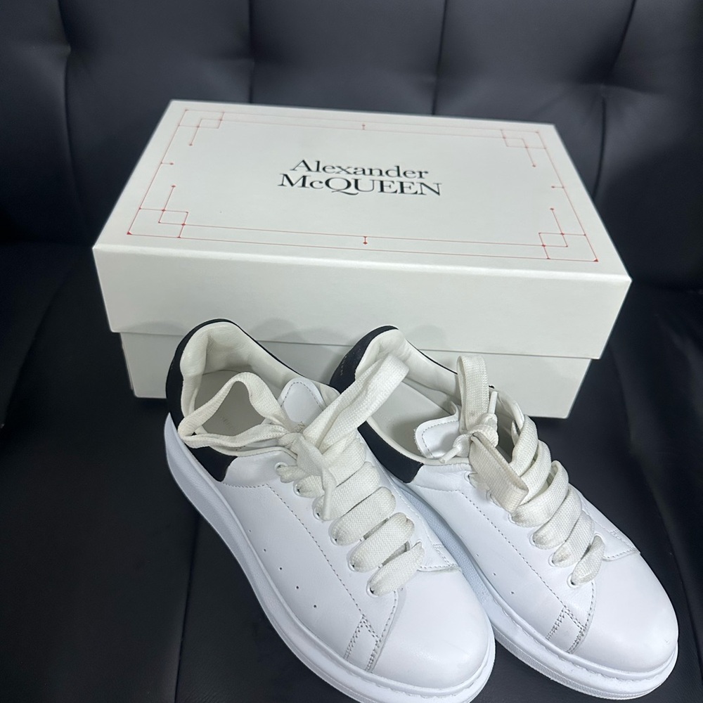 Alexander McQueen Sneakers